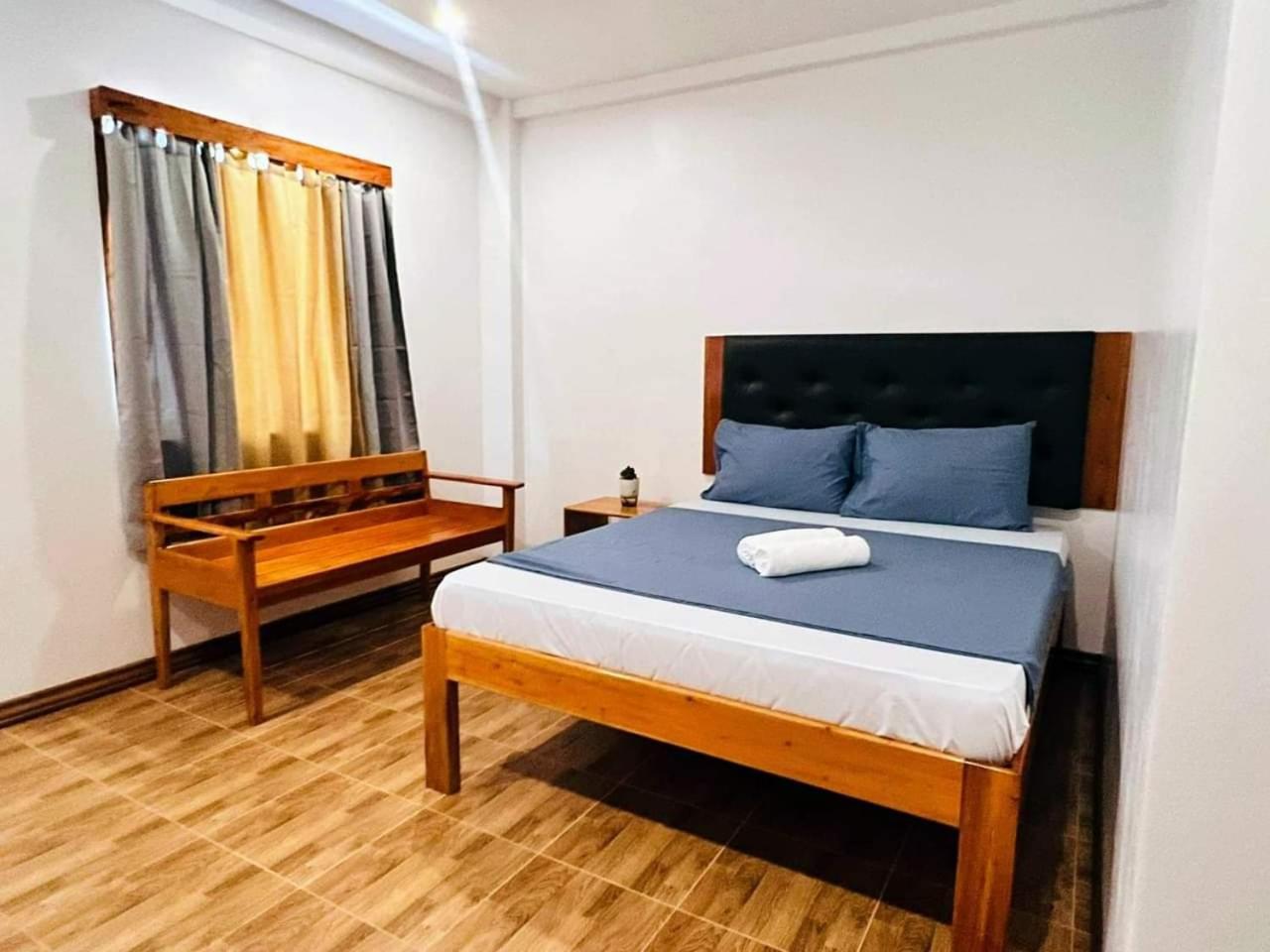 White Bada Guesthouse シキホール 部屋 写真